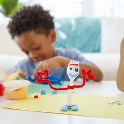 Deals 🎁 DIsney Toy Story 4 Create Your Own Forky Exclusive Art Kit 🌟 -Toy Story Shop dists3createforkykit inset2